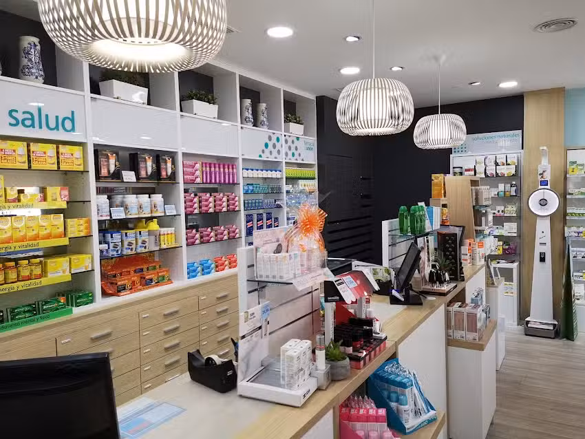 Farmacia La Uni&oacute;n 32