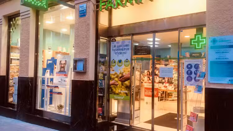 Farmacia Labayru 21 &ndash; Lda. Ana del Carre