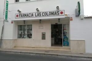 Farmacia Las Colonias Lepe. Titular Ana Fern&aacute;ndez Mera