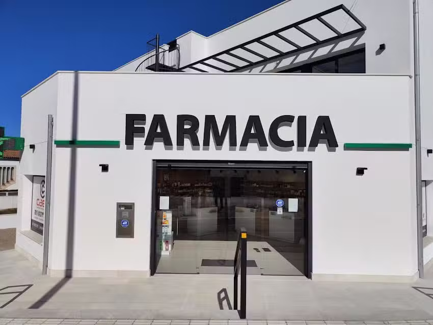 Farmacia Las Maravillas (Lda Laura Torres Tubert)