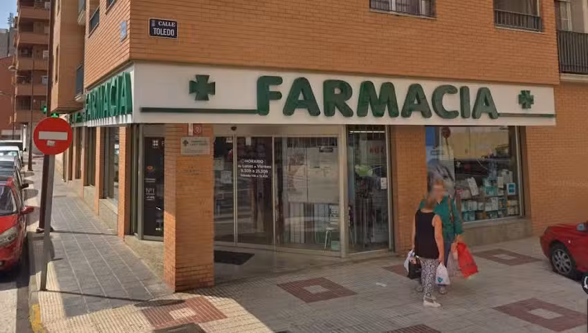 Farmac&iacute;a Las Torres