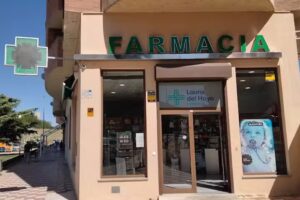Farmacia Laura del Hoyo