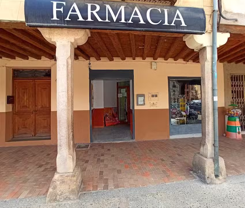 Farmacia Lcdo C&aacute;ceres Alvarez M Mabel