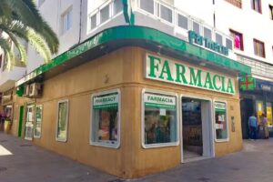 Farmacia Lcdo. Manuel Roca