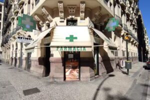 Farmacia Ldo. Crist&oacute;bal De Miguel