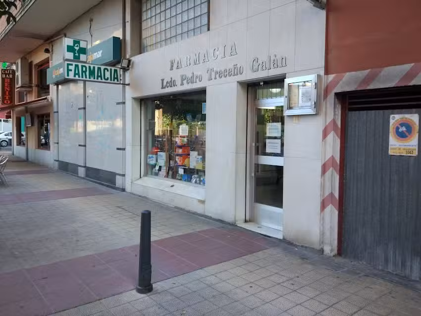 Farmacia Ldo. Pedro Trece&ntilde;o Gal&aacute;n