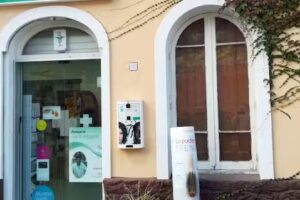 Farm&agrave;cia Leon Berrocal