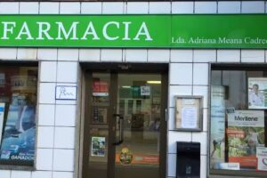 Farmacia Licenciada Adriana Meana Cadrecha