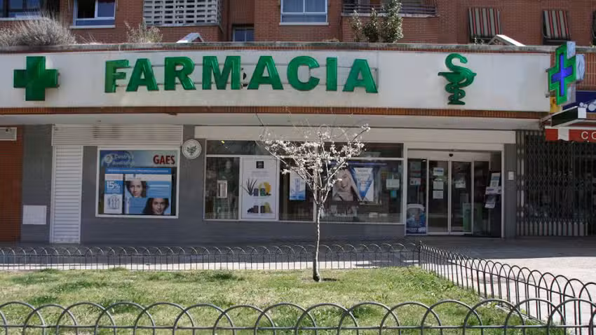 FARMACIA LITERATOS