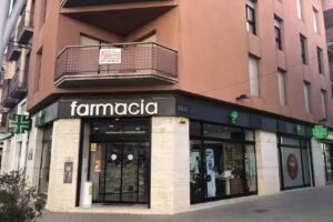 Farm&agrave;cia Llu&iacute;s Renau Aguilar