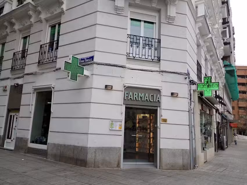 Farmacia Lorenzo Pernia