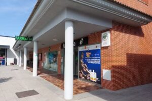 Farmacia Los Arenales, El Casar