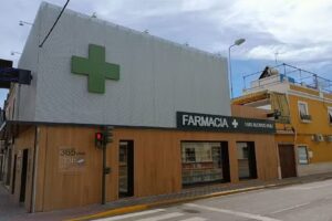 Farmacia Los Pirralos 365 dias