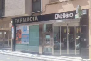 Farmacia Los Porches (Farmacia Ana Cabez&oacute;n Garc&iacute;a)