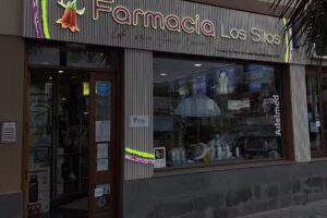 Farmacia Los Silos (Ldo. Aner Su&aacute;rez Yanes)