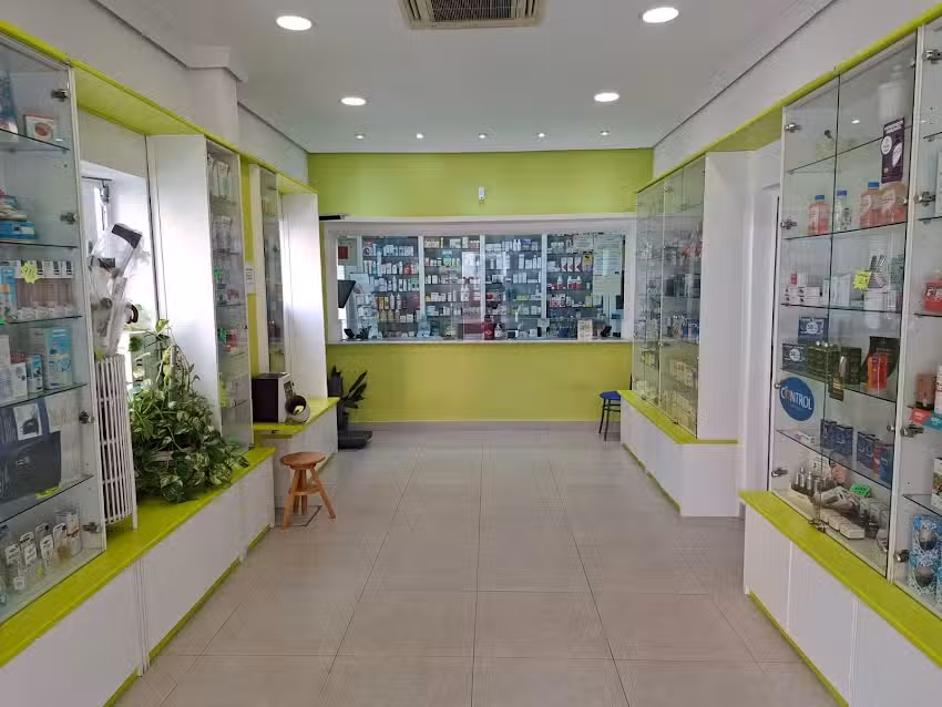 FARMACIA Luisa Fernanda Al&iacute;a S&aacute;nchez