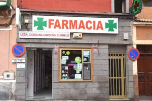 Farmacia Luj&aacute;n P&eacute;rez &ndash; La Isleta. Lcda.Carolina Cardes&iacute;n Curbelo