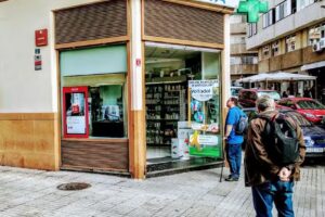 Farmacia M.&ordf; Encarnaci&oacute;n &Eacute;vora Garc&iacute;a