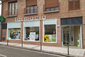Farmacia M Eugenia Hernando Mart&iacute;nez
