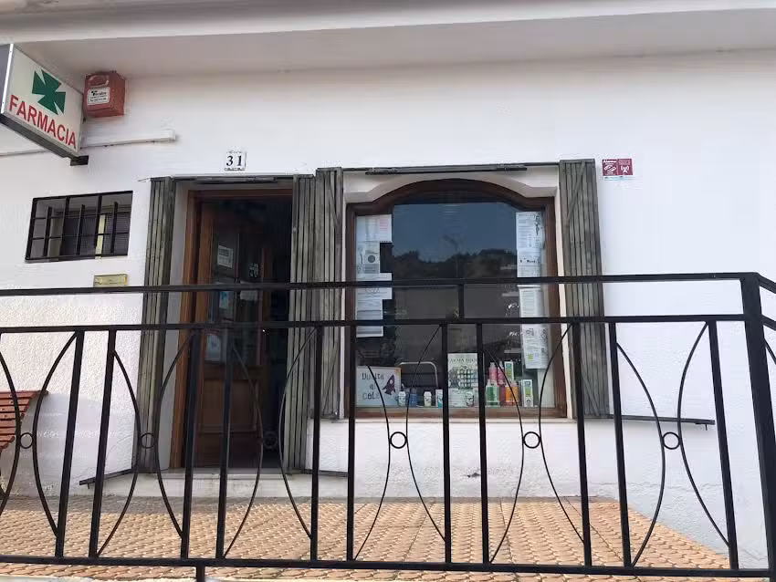 Farmacia M&ordf; Luisa Belzunces Mena