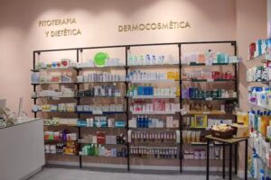 Farm&agrave;cia Major (Campins-Catany)