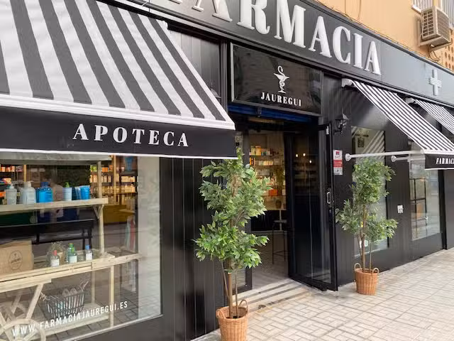 Farmacia M&aacute;laga, Jauregui Garcia