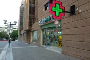 Farmacia MANUELA MOLINA GIM&Eacute;NEZ