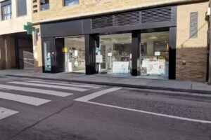 Farmacia Mar&iacute;a Azcoiti