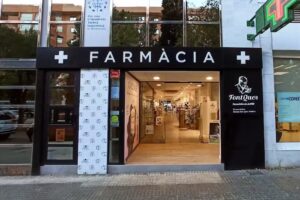 Farm&agrave;cia Maria Font-Quer