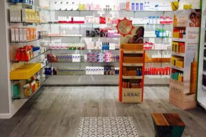 FARMACIA MAR&Iacute;A GRAMAGE G&Oacute;MEZ. COSM&Eacute;TICA
