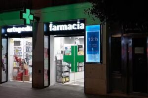 FARMACIA MAR&Iacute;A MOLINA ( Lda. Salvia &Aacute;lvarez Carballo)