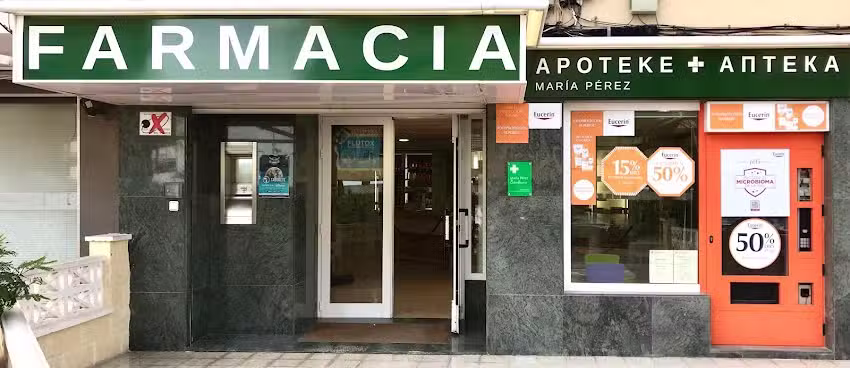 Farmacia Mar&iacute;a P&eacute;rez. Playa de Poniente