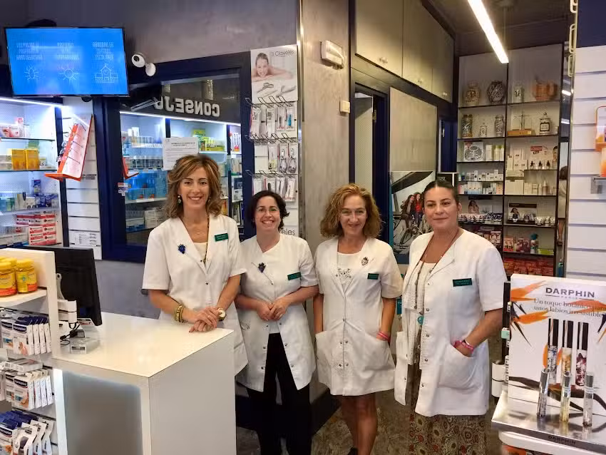 Farmacia Marian Roa &ndash; San Ant&oacute;n