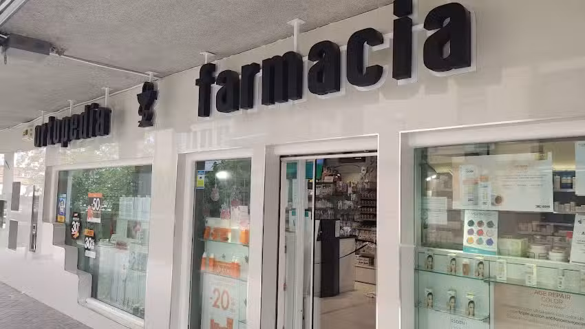 Farmacia Marta Rodr&iacute;guez Lurigados