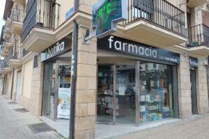 Farmacia Mart&iacute;nez Aguinaga