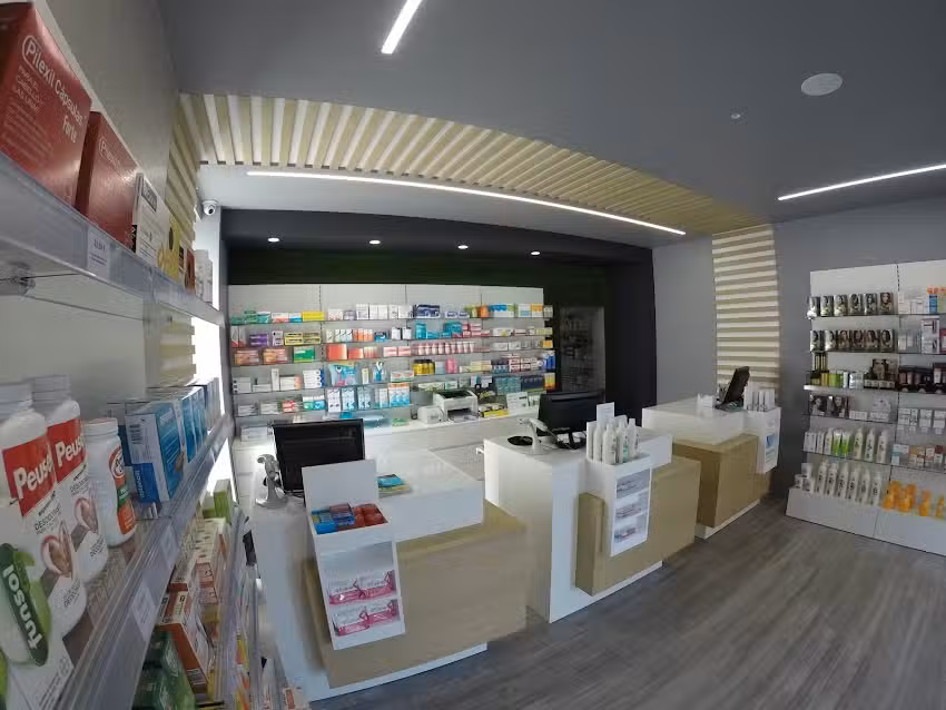 FARMACIA MART&Iacute;NEZ BELTR&Aacute;N
