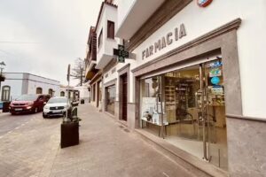 Farmacia Mart&iacute;nez Berriel