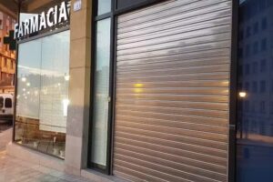 Farmacia Martínez Monge, Almudena