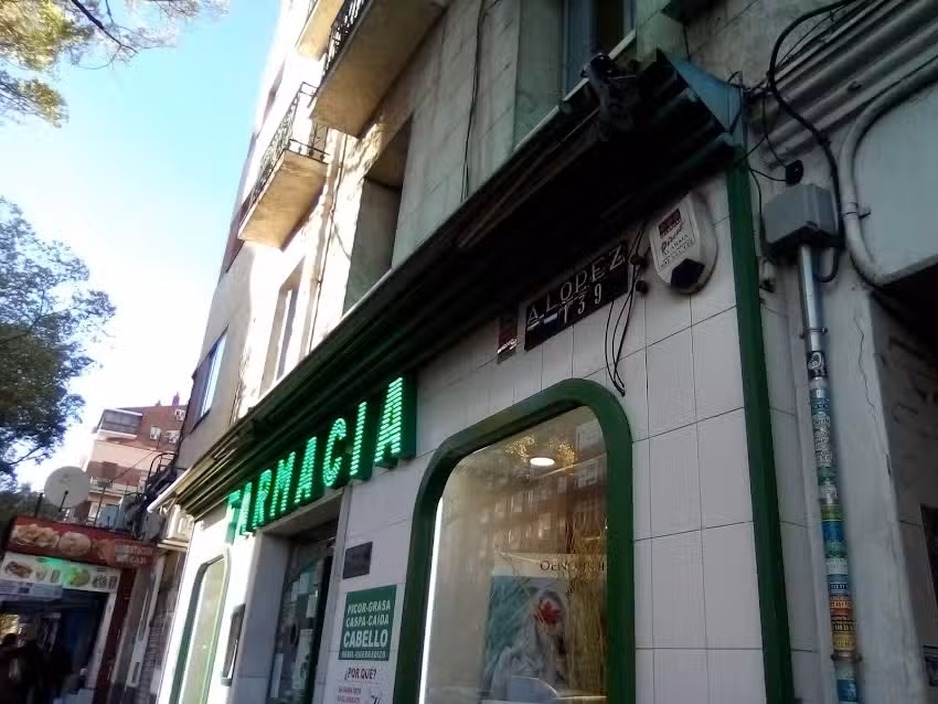 Farmacia Mart&iacute;nez P&eacute;rez