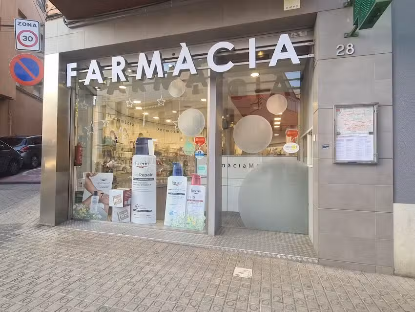 Farm&agrave;cia Masjuan