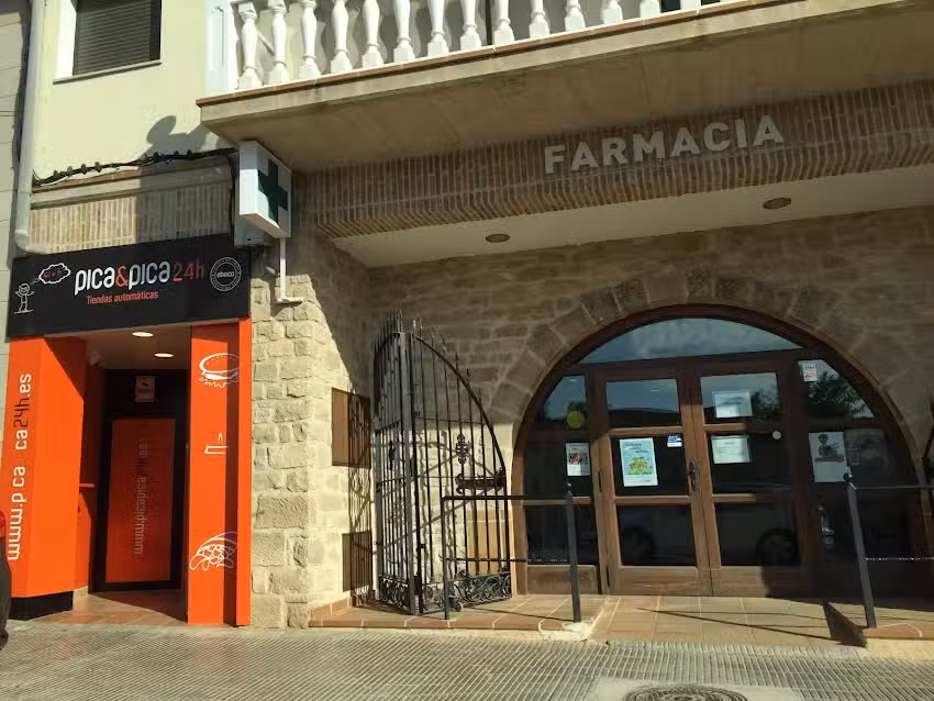 Farmacia Matarra&ntilde;a Marta Gisbert Garzar&aacute;n