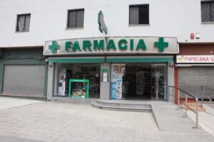 Farm&agrave;cia Mateu Ginestra