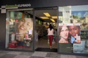 Farmacia Mej&iacute;as Navas C.B.