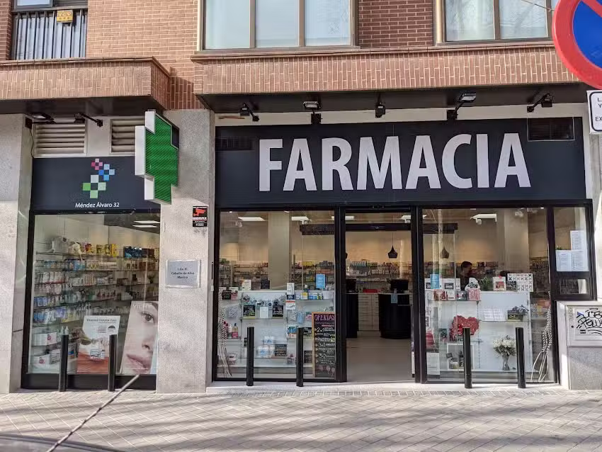 Farmacia M&eacute;ndez &Aacute;lvaro 32 Farmalegra
