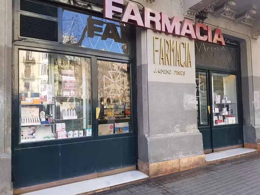 Farm&agrave;cia Mercedes Gimeno Fit&eacute;