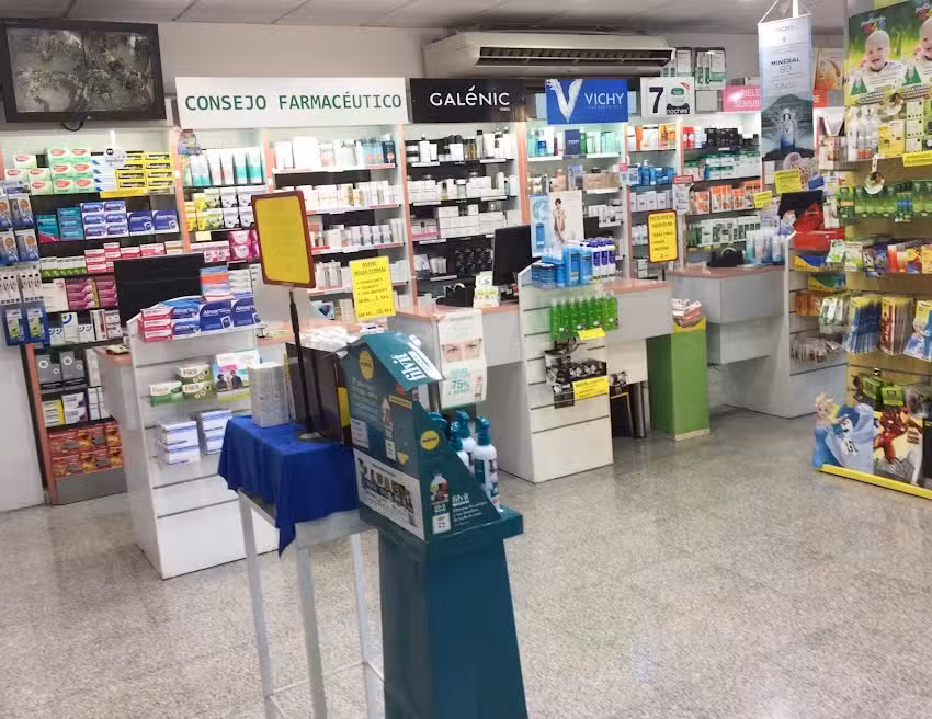Farmacia Miguel A. Camacho Mart&iacute;nez