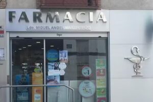 Farmacia Miguel &Aacute;ngel Mart&iacute;n Bazo