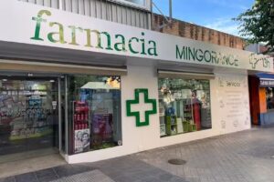 Farmacia Mingorance Granada. 12 horas. Dermocosmética.