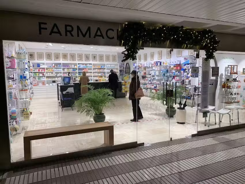 Farmacia Monasterio Cantabrana, C.B.