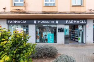 Farmacia Monestir &ndash; Lda Mar&iacute;a Paz Mont&oacute;n Ugedo &ndash; Farmacia y Parafarmacia en el Puig